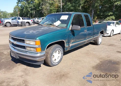 1998 Chevrolet C1500 Fleetside из США, поврежденный, VIN 1GCEC19M4WE155543
